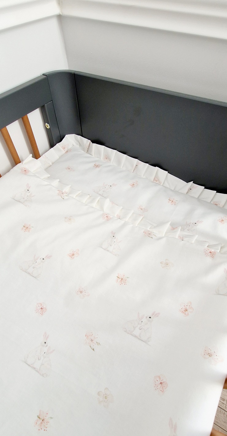 Komplet pościeli z plisowaną falbanką White Rabbits - obrazek 4